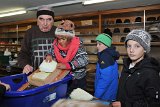 2015-10-21_33_Sauerkraut_machen_mit Schulklasse_RM